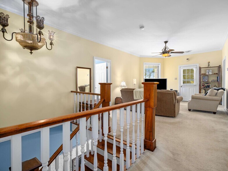 More Photos Of , Lewisburg Specialty For Sale