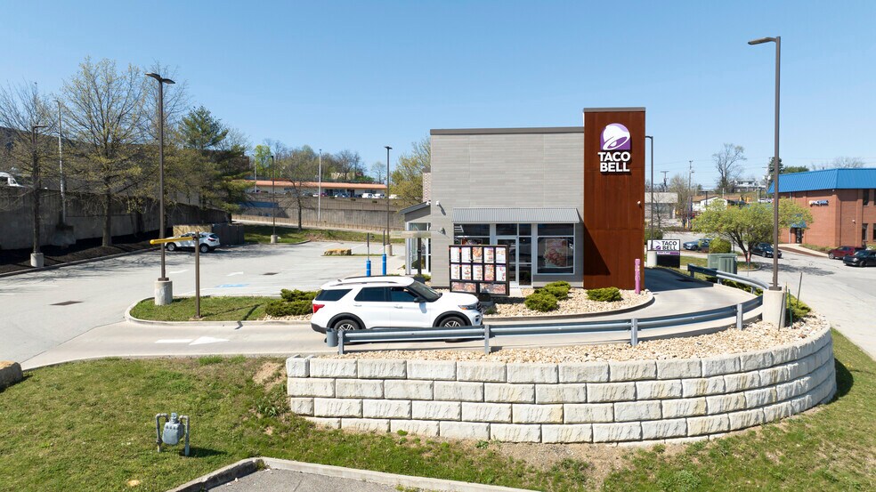 More Photos Of 212 Rodi Rd, Pittsburgh Fast Food For Sale