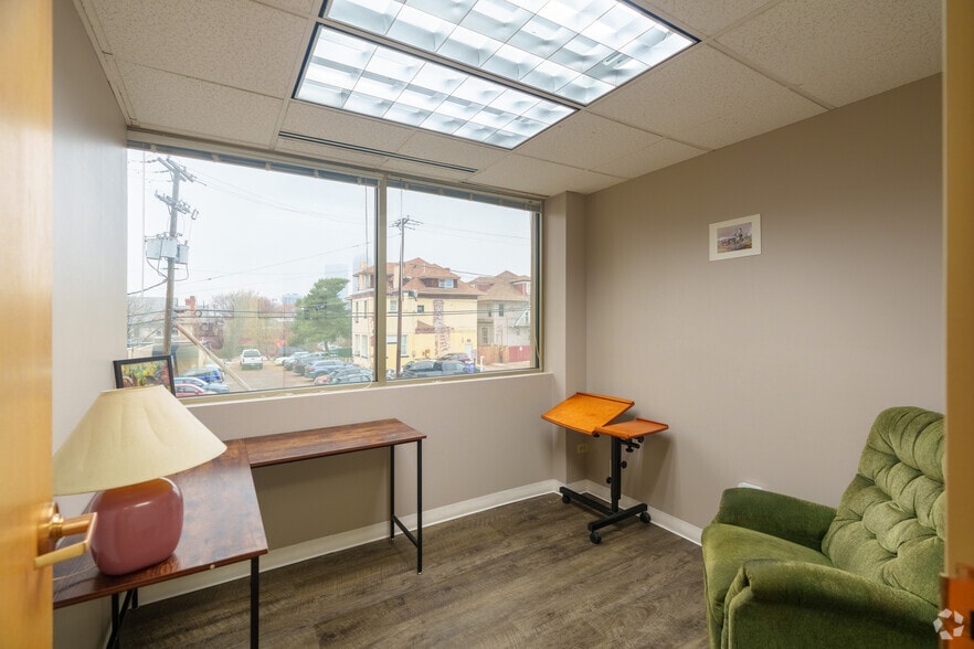 More Photos Of 1245 E Colfax Ave, Denver Office For Lease