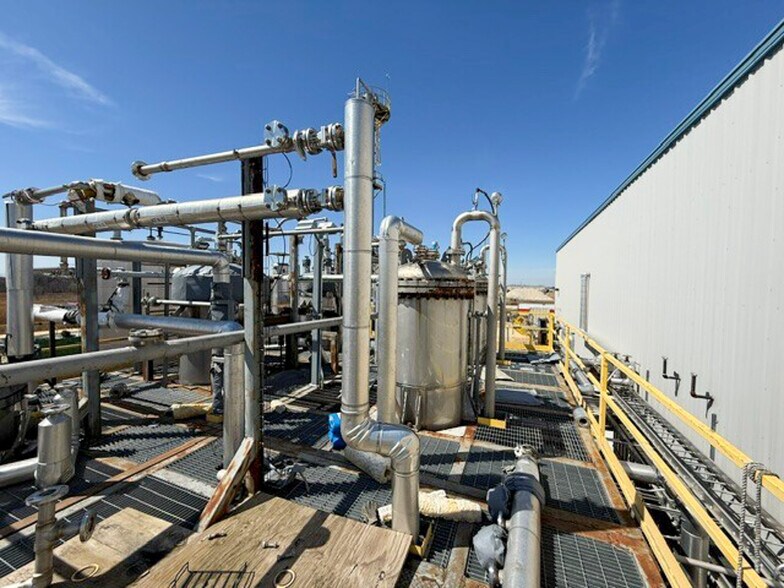 More Photos Of 5640 44th Ave S, Clinton Industrial For Sale