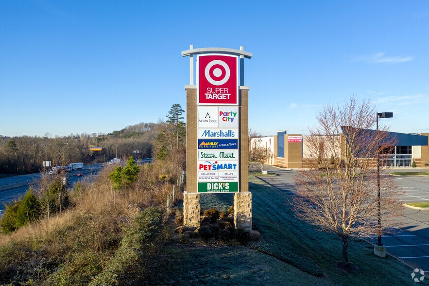 More Photos Of 6110-6130 Bayfield Pky, Concord Unknown For Lease