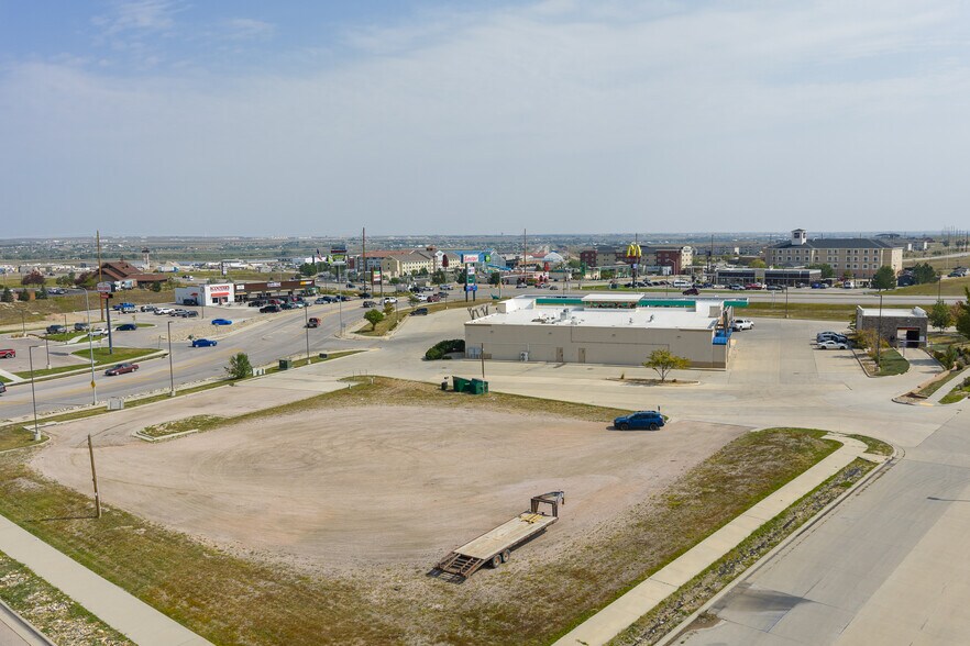 More Photos Of 3851 Eglin St, Rapid City Convenience Store For Lease