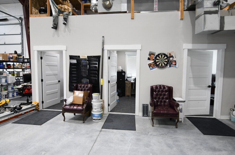 More Photos Of 2 N 580 W, Blackfoot Light Manufacturing For Sale