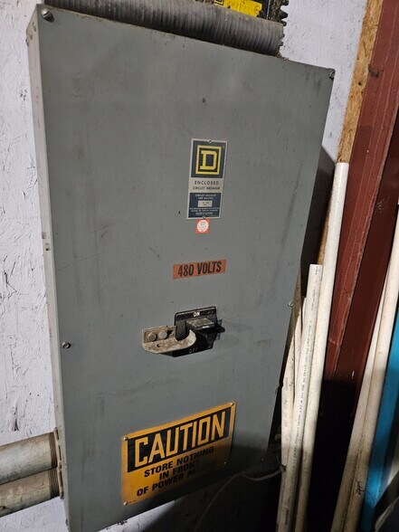 More Photos Of 3307 Lee Ave, Sanford Warehouse For Lease