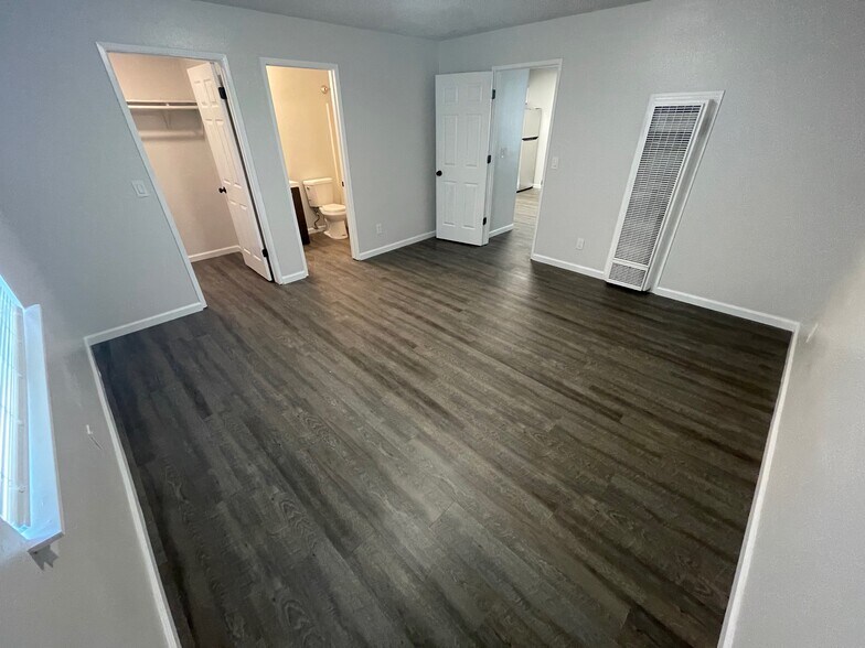 More Photos Of 645 Quincy St, Reno Apartments For Sale