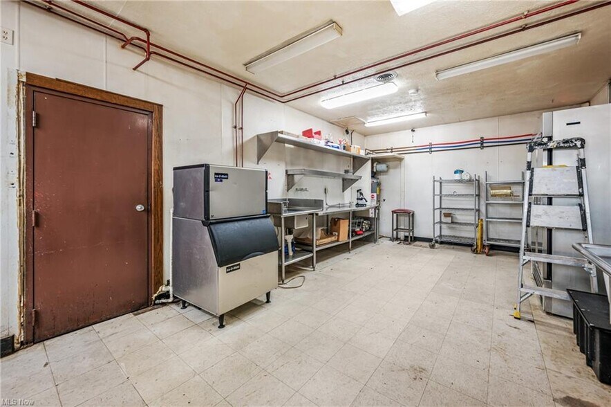 More Photos Of 25 Madison St, Leetonia Restaurant For Sale