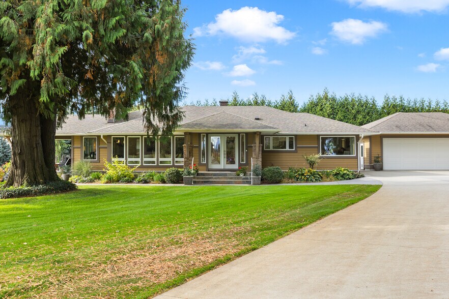 More Photos Of 197 Clearbrook Rd, Abbotsford Land For Sale