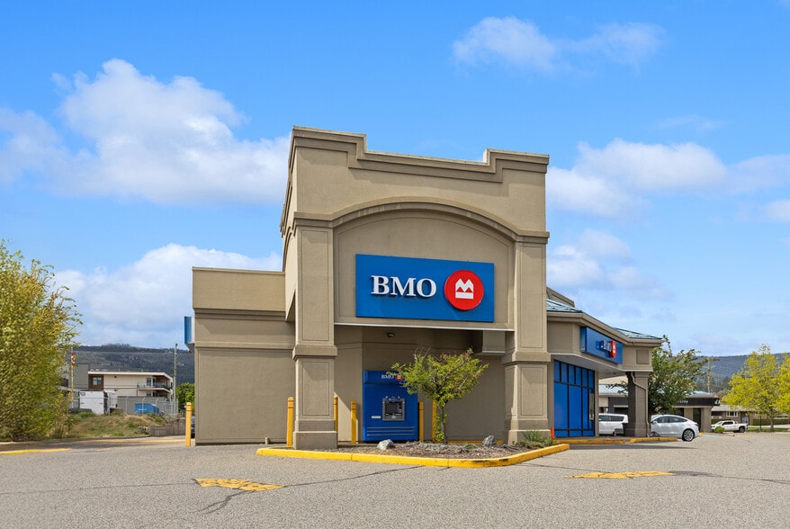 More Photos Of 3640 Gossett Rd, West Kelowna General Retail For Sale