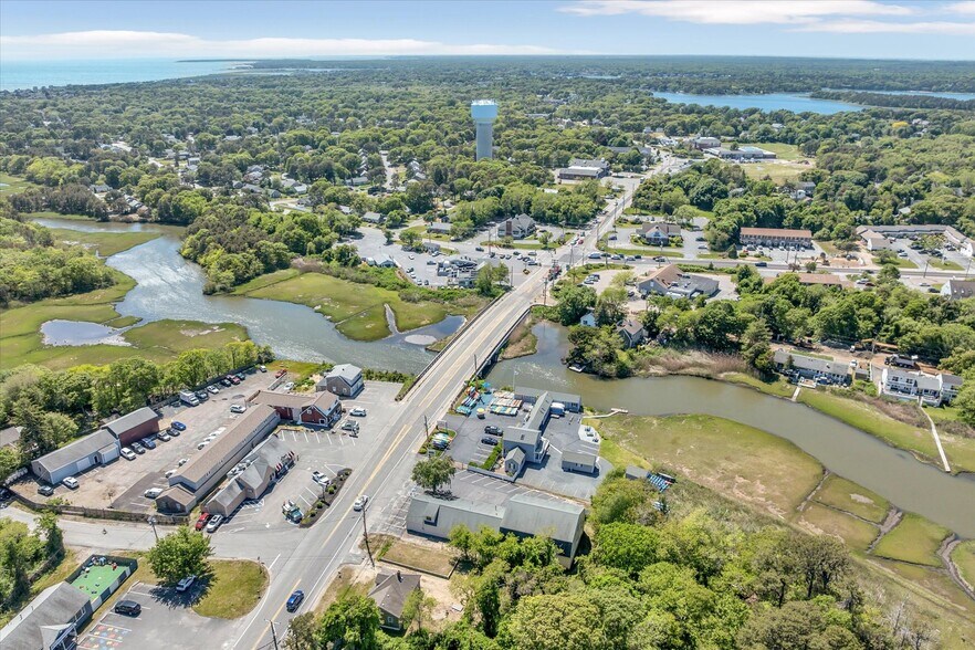 More Photos Of 28 Main St, Dennis Port Freestanding For Sale