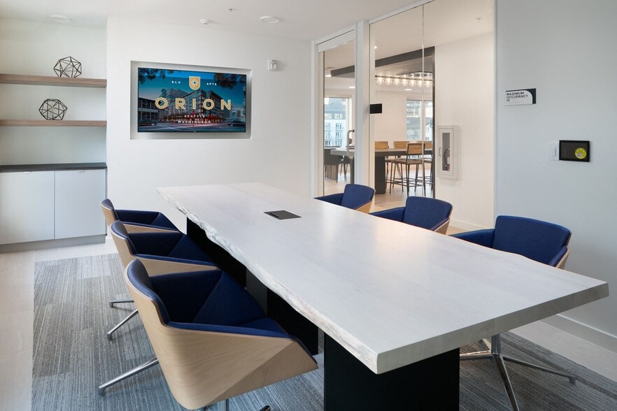 More Photos Of 910 John St, Seattle Apartments For Lease