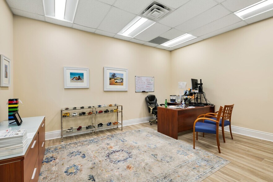 More Photos Of 11 W State Road 84, Fort Lauderdale Office For Lease