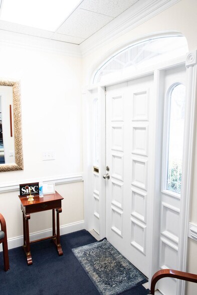 More Photos Of 3707 W Market St, Greensboro Office For Sale