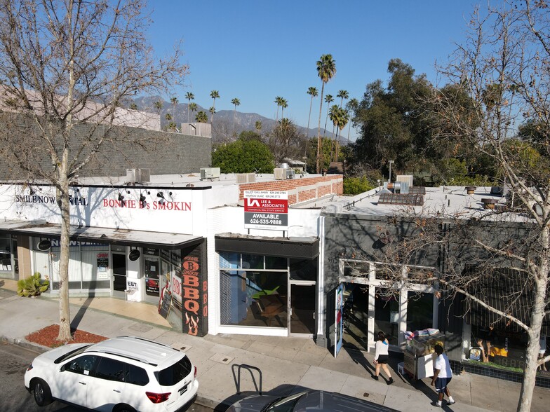 Primary Photo Of 1272-1276 N Lake Ave, Pasadena Storefront Retail Residential For Lease