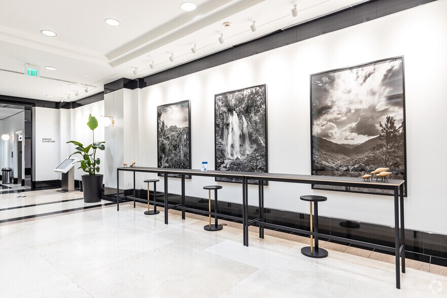 More Photos Of 1111 Brickell Ave, Miami Office For Lease