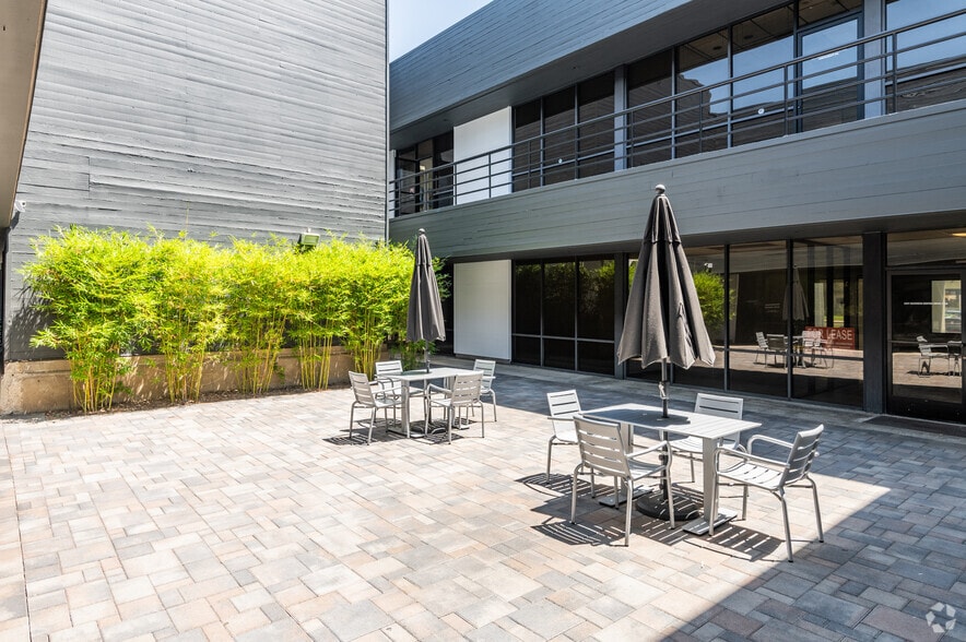 More Photos Of 2091-2101 Business Center Dr, Irvine Unknown For Sale