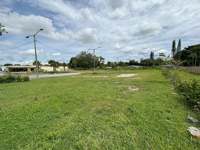 More Photos Of 7038 US Highway 19, New Port Richey Land For Sale