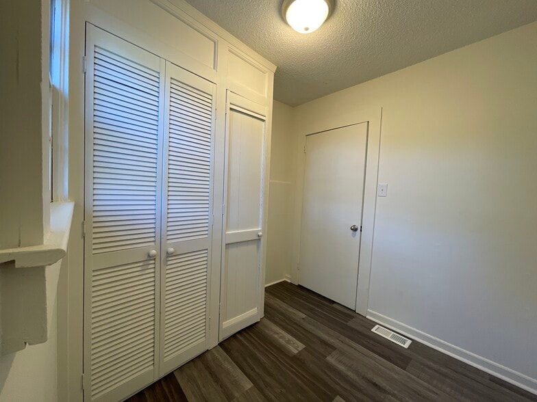 More Photos Of , Spartanburg Unknown For Sale