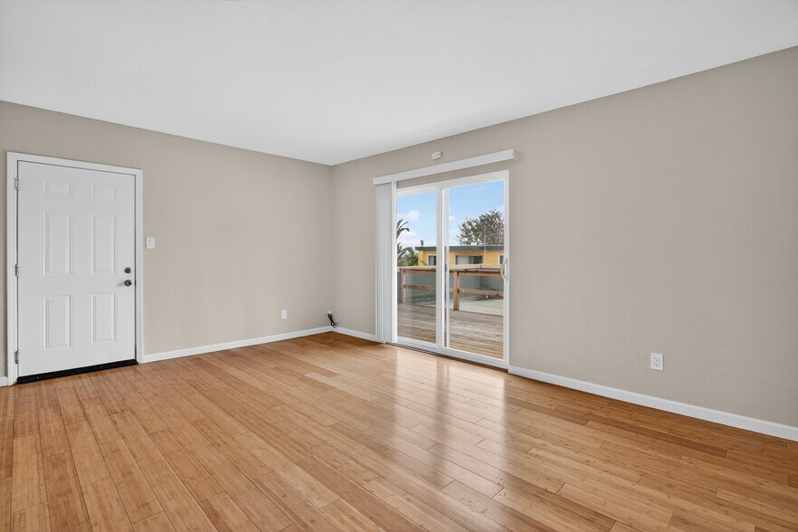 More Photos Of 273 Macarthur Blvd, Oakland Apartments For Sale