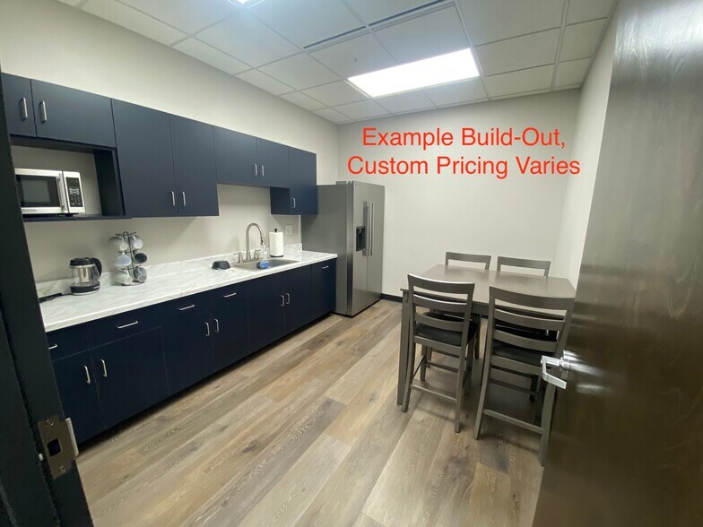 More Photos Of 3500 Packerland Dr, De Pere Office For Lease