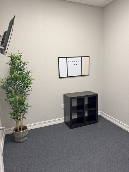 More Photos Of 10967 Lake Underhill Rd, Orlando Office For Sale