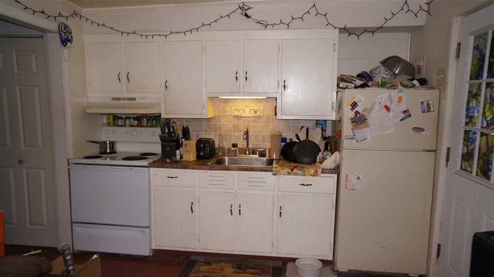 More Photos Of 52 Lincoln Pl, Liberty Apartments For Sale