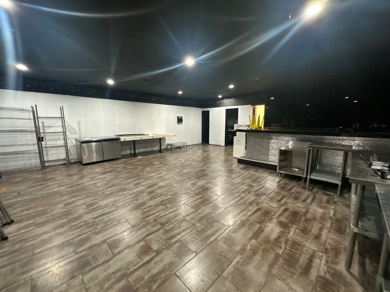 More Photos Of 1901-1903 W Olympic Blvd, Los Angeles Hotel For Lease