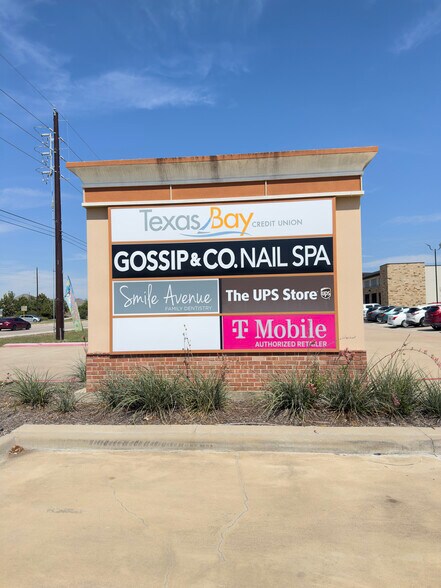 More Photos Of 9212 Fry Rd, Cypress Storefront For Lease