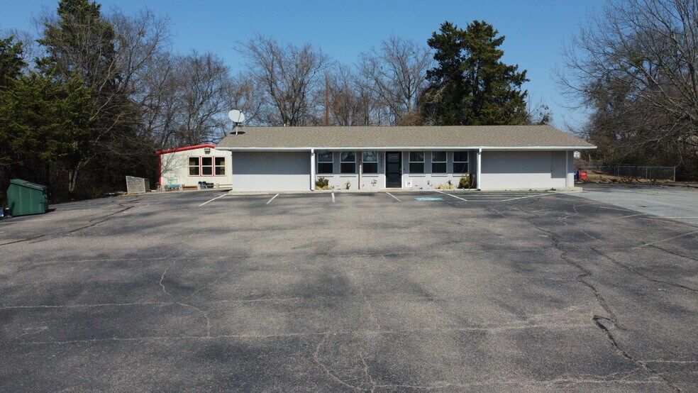 More Photos Of 2527 Fm 691, Denison Medical For Sale