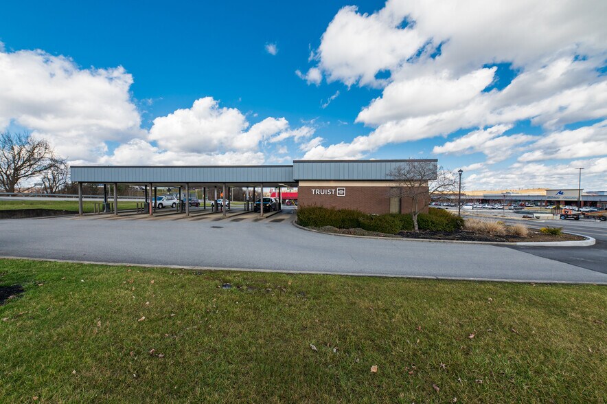 More Photos Of 2669 White Hall Blvd, Fairmont Bank For Sale