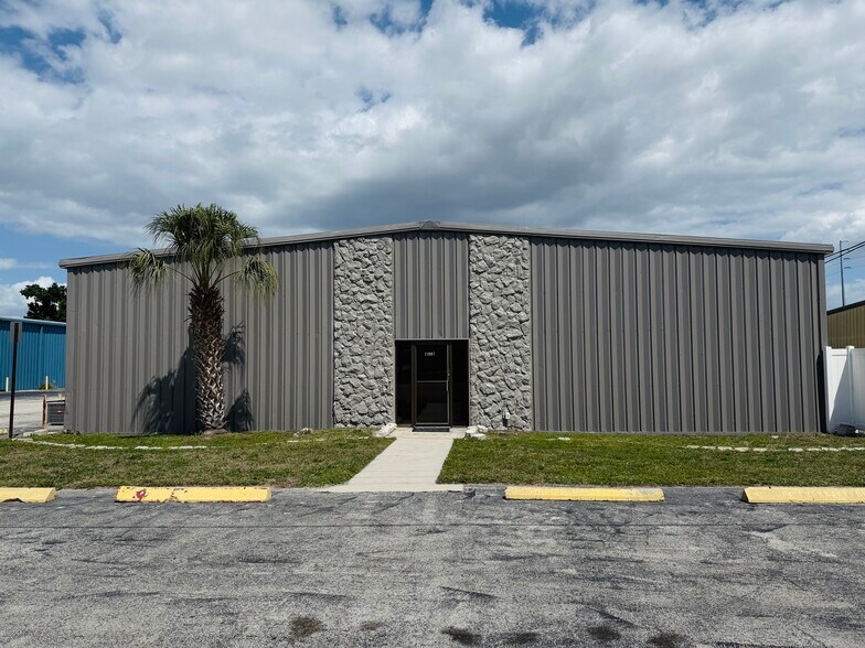 Primary Photo Of 11881 N 44th St, Clearwater Warehouse For Lease