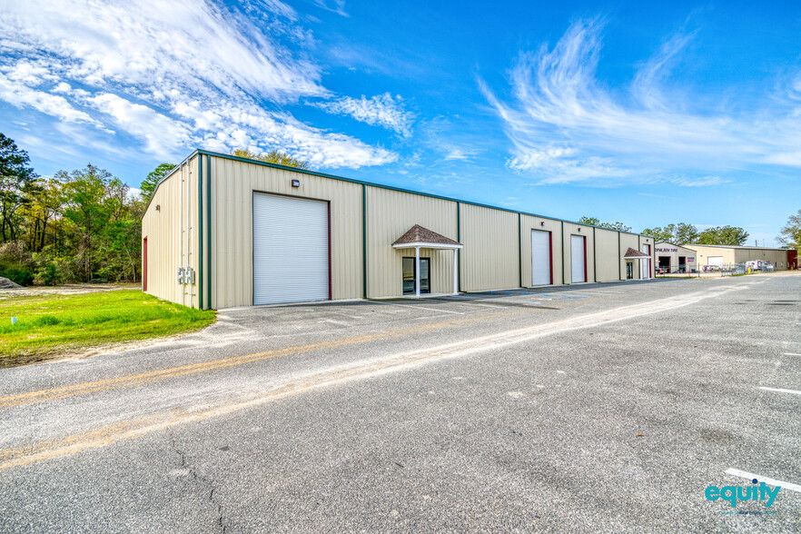 Primary Photo Of 90 Ram Blvd, Midway Warehouse For Lease