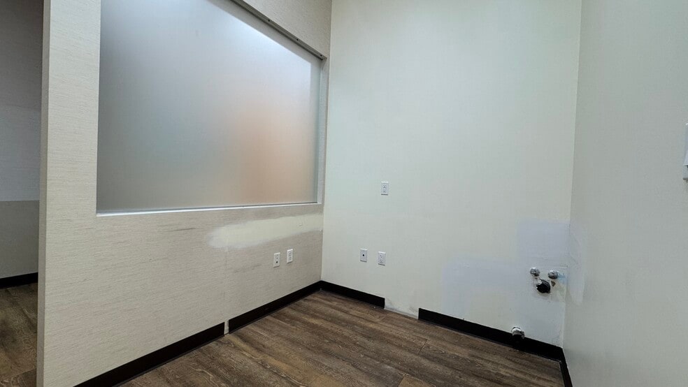 More Photos Of 13101-131-05 40th Rd, Flushing Apartments For Sale