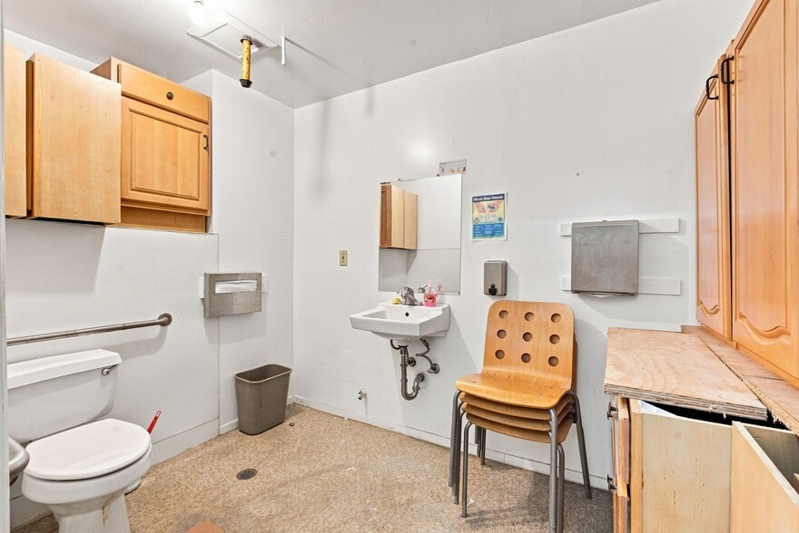 More Photos Of 734-740 Broadway, San Francisco Storefront Retail Residential For Sale