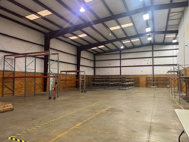 More Photos Of 1314 Driftwood Dr, Bossier City Warehouse For Sale