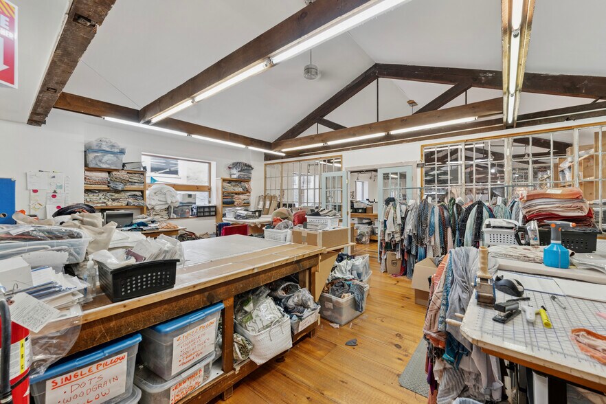 More Photos Of 1412 S Broad St, Philadelphia Storefront For Sale