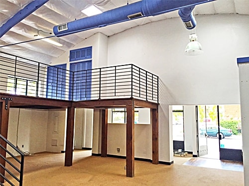 More Photos Of 826 De La Vina St, Santa Barbara Storefront For Lease