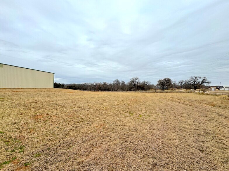 More Photos Of 398 Meeks Bnd, Millsap Industrial For Sale