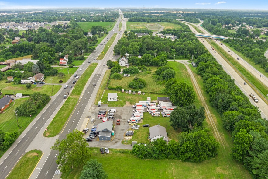 More Photos Of 2516-2518 N Dupont Pky, Middletown Freestanding For Sale