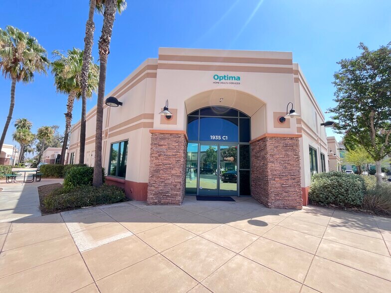 More Photos Of 1935 Chicago Ave, Riverside Office For Sale