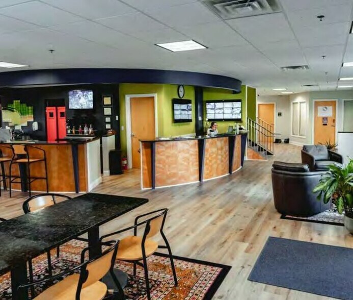 More Photos Of 30 Golf Dr, Plymouth Health Club For Sale