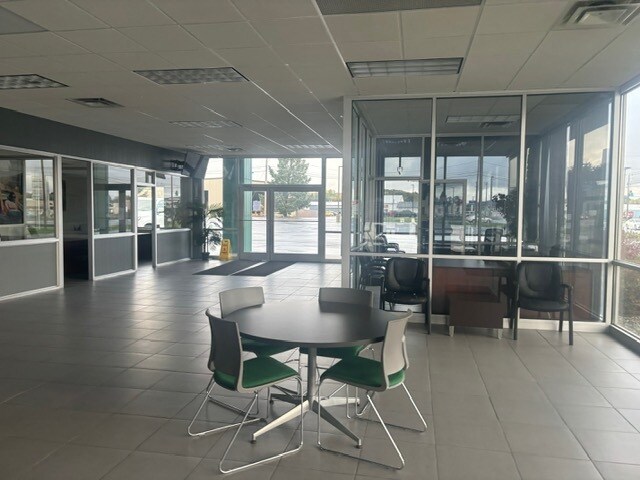 More Photos Of 3861-3870 West Rd, Cortland Auto Dealership For Sale