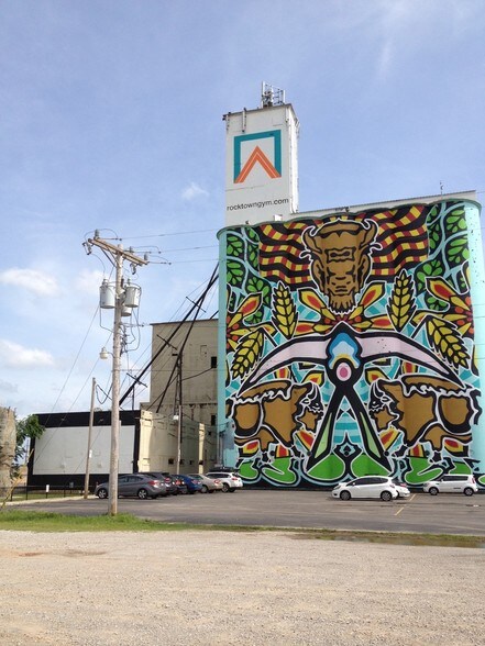 More Photos Of 220 SE 4th St, Oklahoma City Office For Sale