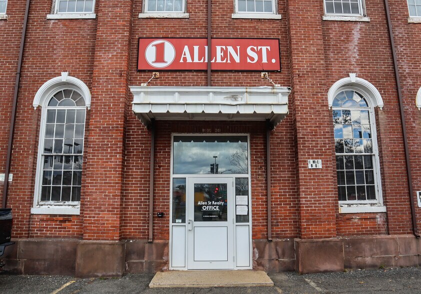 More Photos Of 1 Allen St, Springfield Manufacturing For Lease