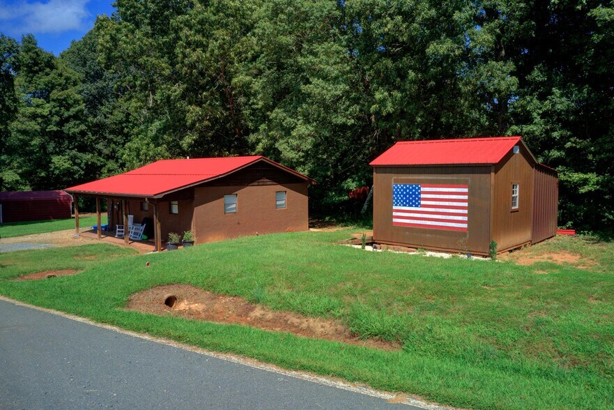 More Photos Of 1426 Peter Mabe Rd, Danbury Lodge Meeting Hall For Sale