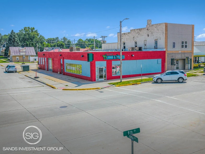 Primary Photo Of 1030 8th St, Boone Freestanding For Sale