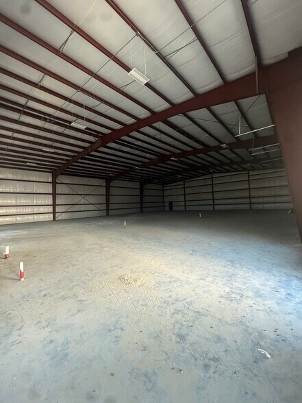 More Photos Of 9501 Palmetto Commerce Pky, Ladson Distribution For Lease