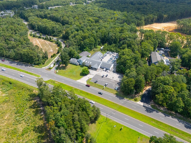 More Photos Of 350 Route 73, Berlin Health Club For Sale