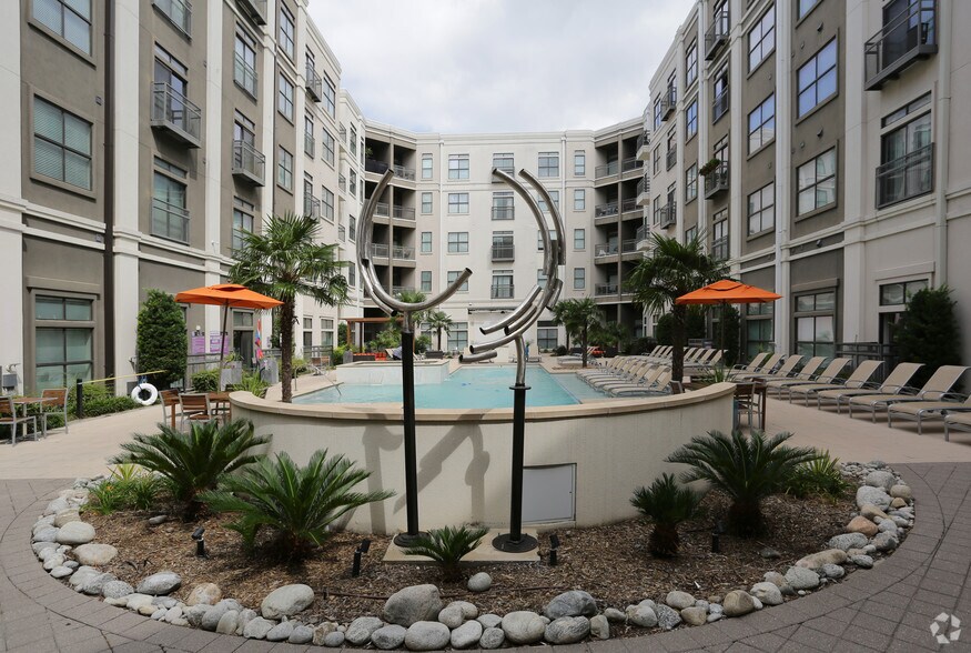 More Photos Of 4123 Cedar Springs Rd, Dallas Apartments For Lease