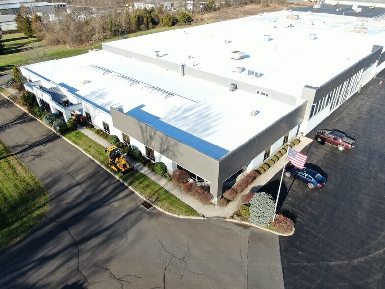 More Photos Of 2001 County Line Rd, Warrington Warehouse For Lease