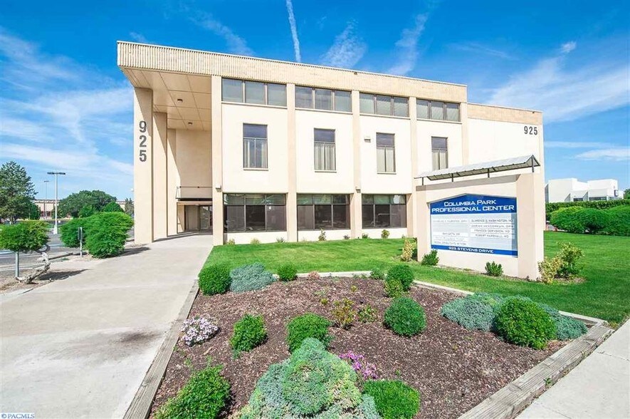More Photos Of 925 Stevens Dr, Richland Office For Lease